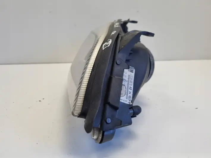 Opel Astra II G 98-04r PRZEDNIA LAMPA LEWA lewy przód 13132458 ANGLIK