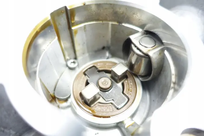 Audi A5 2.0 TFSI POMPA VACUM wakum 06K145100AE