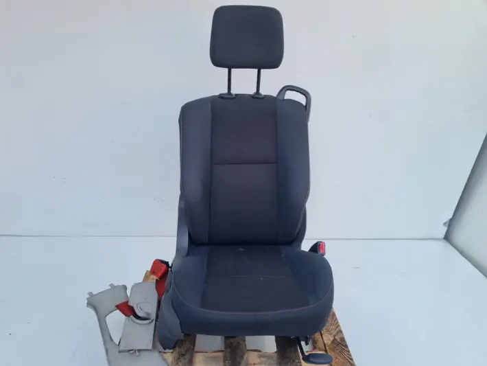 Renault Scenic II Conquest FOTEL FOTELE KOMPLET FOTELI europa