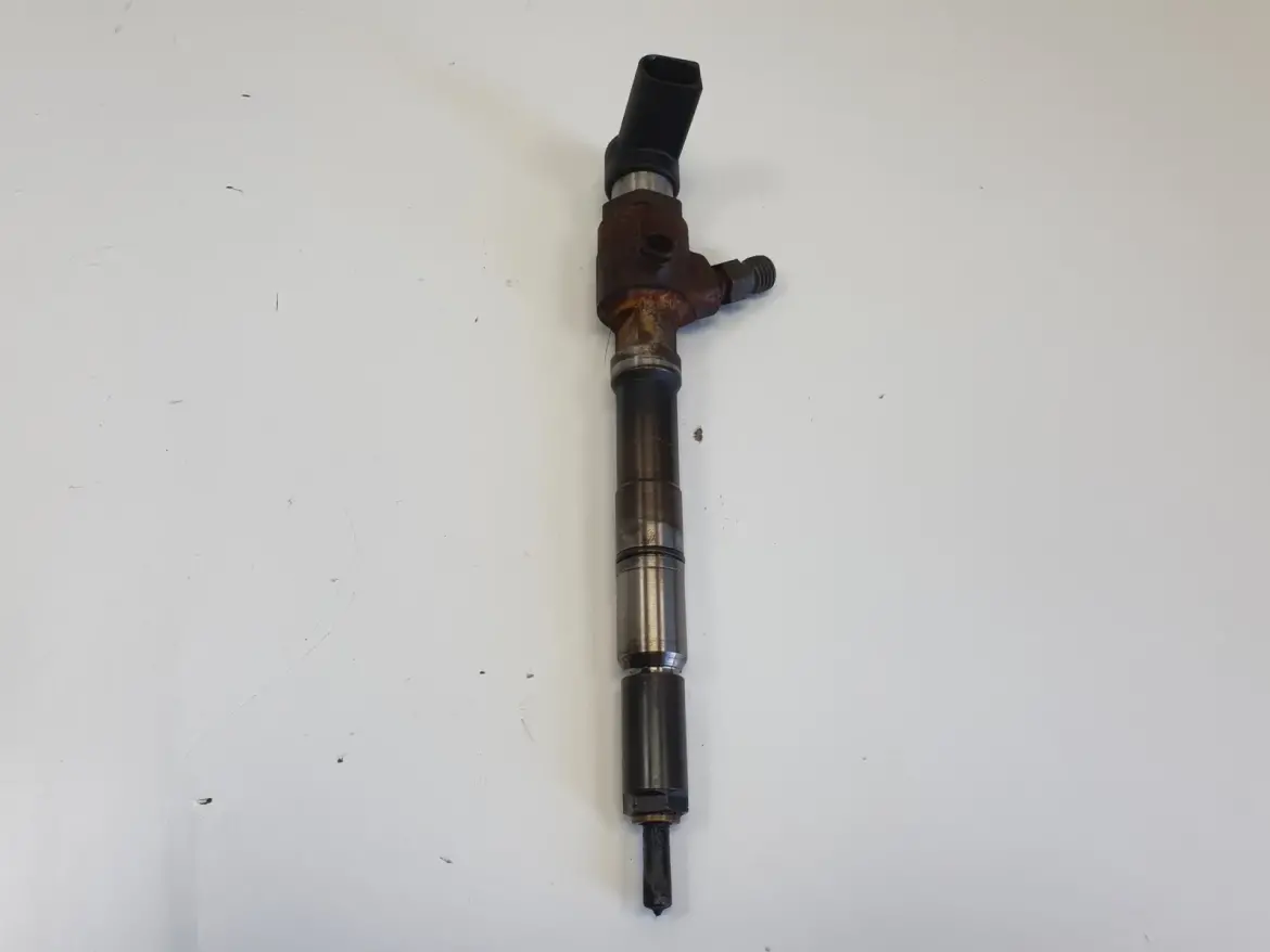 VW Polo V 1.6 TDI WTRYSKIWACZ wtrysk 03L130277B