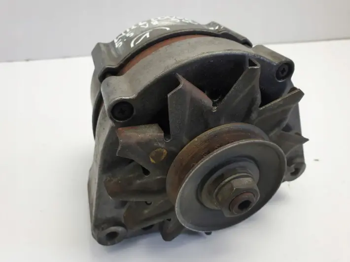 Mercedes W126 C126 Sec 5.5 V8 ALTERNATOR 012046994