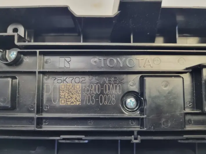 Toyota Yaris IV PANEL KLIMATYZACJI Nawiewu 55900-0DN00