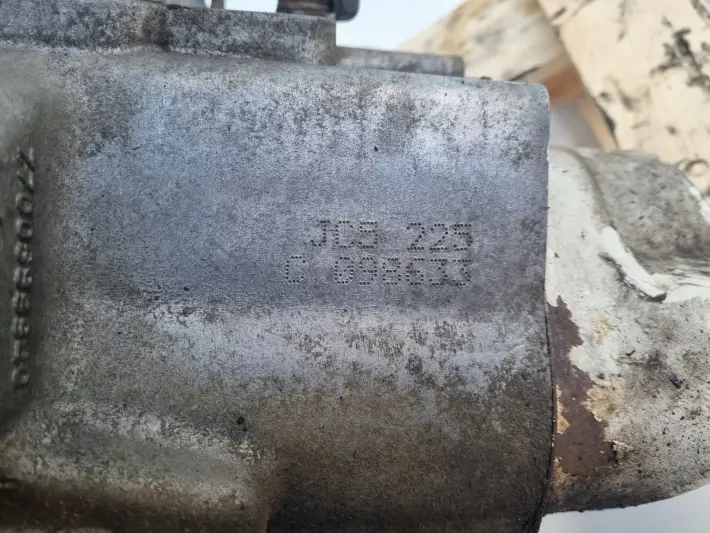 Mitsubishi Carisma 1.9 DID SKRZYNIA BIEGÓW JC5225 manualna MANUAL