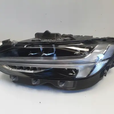 Volvo S90 V90 II PRZEDNIA LAMPA LEWA lewy przód FULL LED EUROPA 31655728