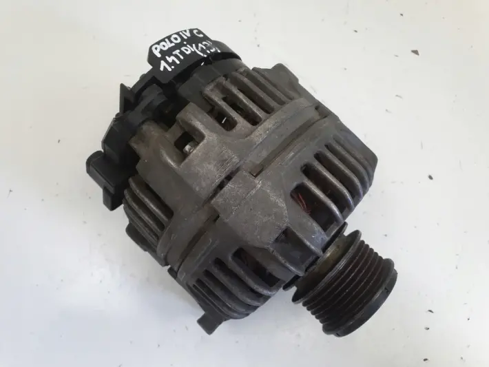 VW Polo IV 1.4 TDI ALTERNATOR bosch 045903023 90A