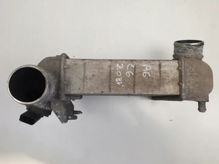 Audi A6 C6 2.0 TDI CHŁODNICA POWIETRZA Intercooler