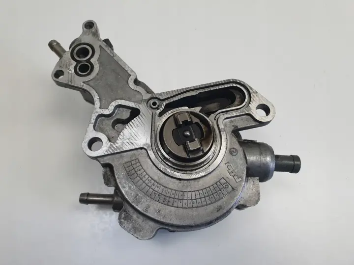 Audi A3 8L Golf IV 1.9 TDI POMPA VACUM wakum LUK 038145209A