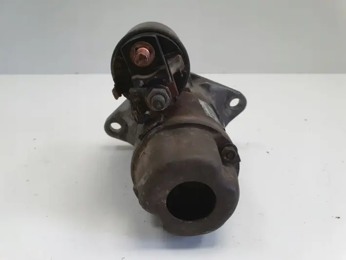 Subaru Legacy IV 2.0 B ROZRUSZNIK 23300AA450 M000T30411