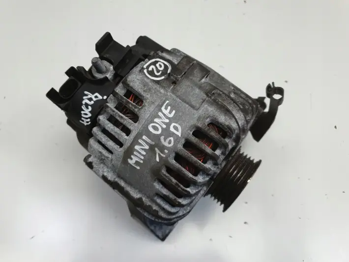 Mini Cooper D R60 1.6 D ALTERNATOR valeo 7823291