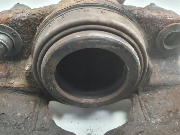 Renault Scenic III PRAWY PRZEDNI ZACISK HAMULCOWY przód PASAŻERA 368