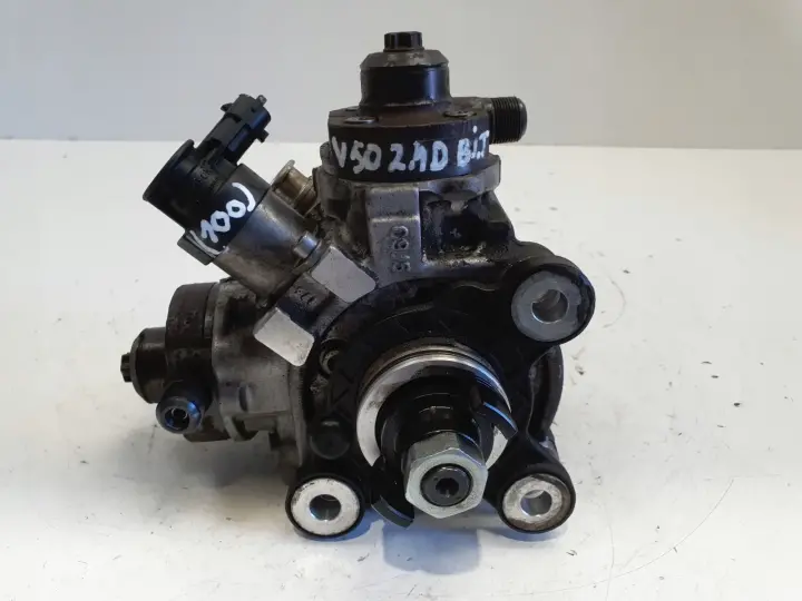 Volvo S60 II V60 2.0 D4 POMPA WTRYSKOWA paliwa 0445010681