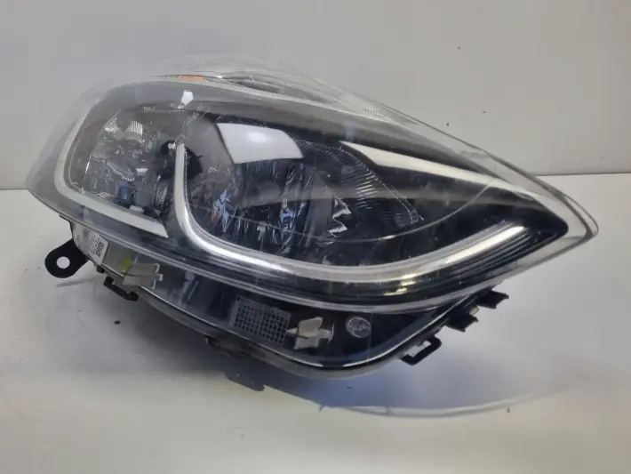 Renault Clio IV 16-20r LIFT PRZEDNIA LAMPA PRAWA PRAWY PRZÓD 260100653R