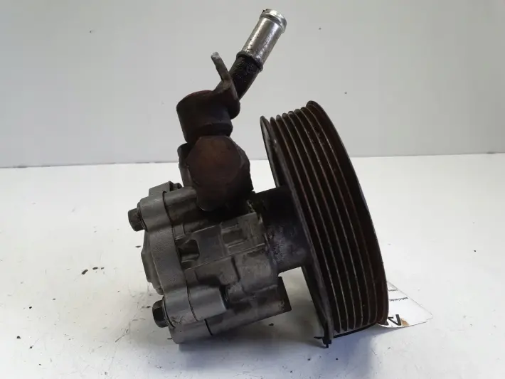 Nissan Navara III 3.0 V6 DCI POMPA WSPOMAGANIA