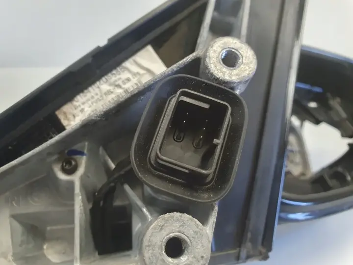 BMW 5 G30 G31 LUSTERKO PRAWE PASAŻERA 5 pin EUROPA 7452494