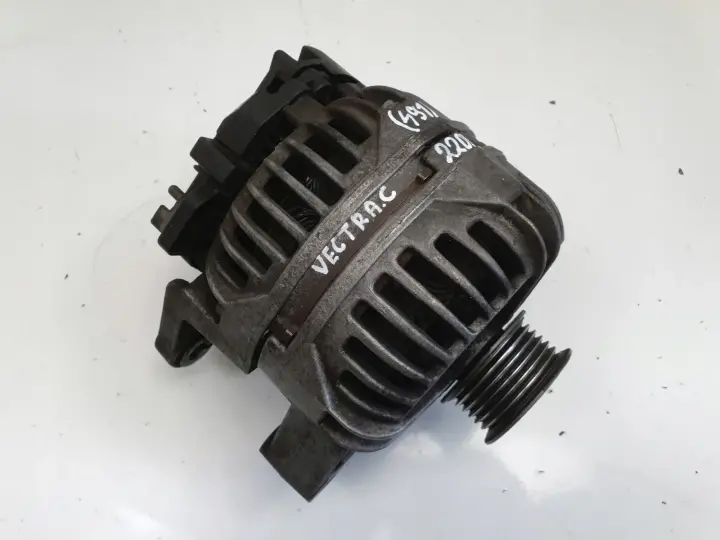 Opel Vectra C 2.2 DTI ALTERNATOR 0124525030 bosch 140A