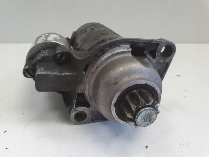 Audi A3 8L 1.9 TDI ROZRUSZNIK bosch 0001125012