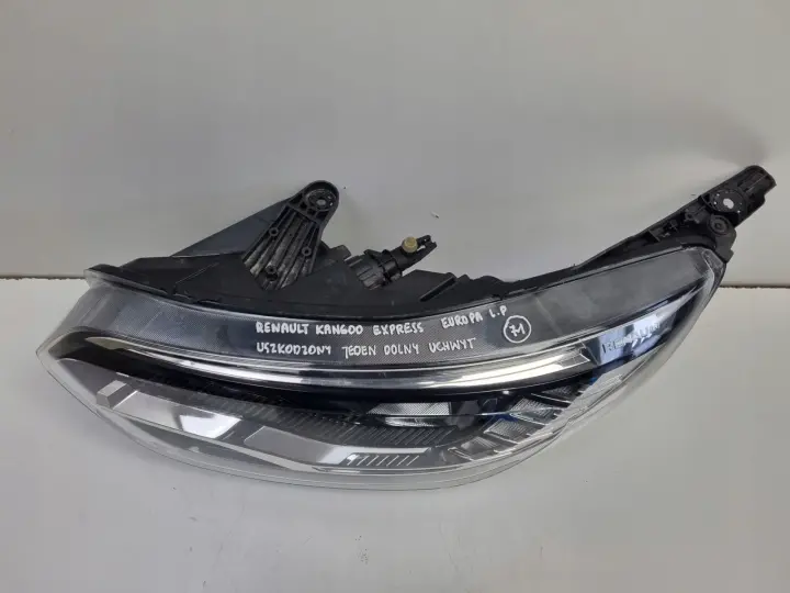 Renault Kangoo Express III PRZEDNIA LAMPA LEWA lewy przód LED 260605755R