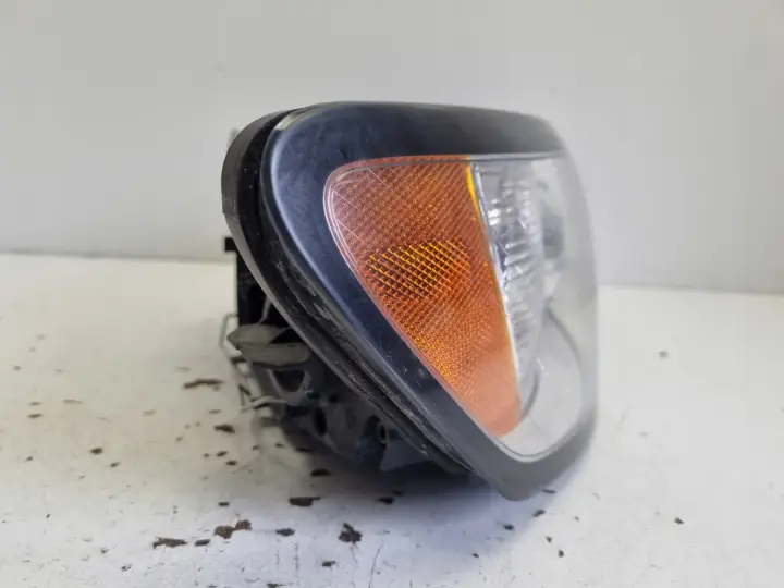 Volvo S40 II V50 LIFT XENON PRZEDNIA LAMPA PRAWA prawy przód 31265699