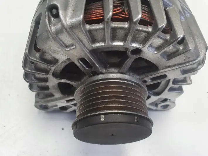 Peugeot 508 2.2 HDI ALTERNATOR valeo 9678049480