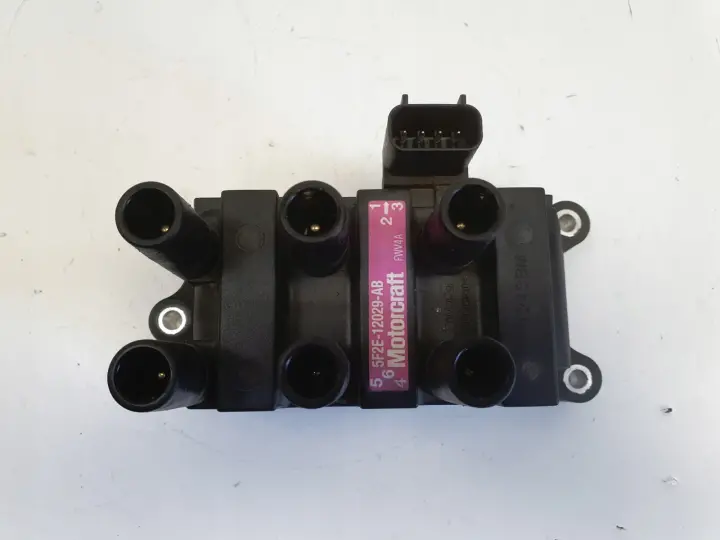 Ford Mondeo MK3 2.5 V6 CEWKA ZAPŁONOWA 5F2E12029-AB