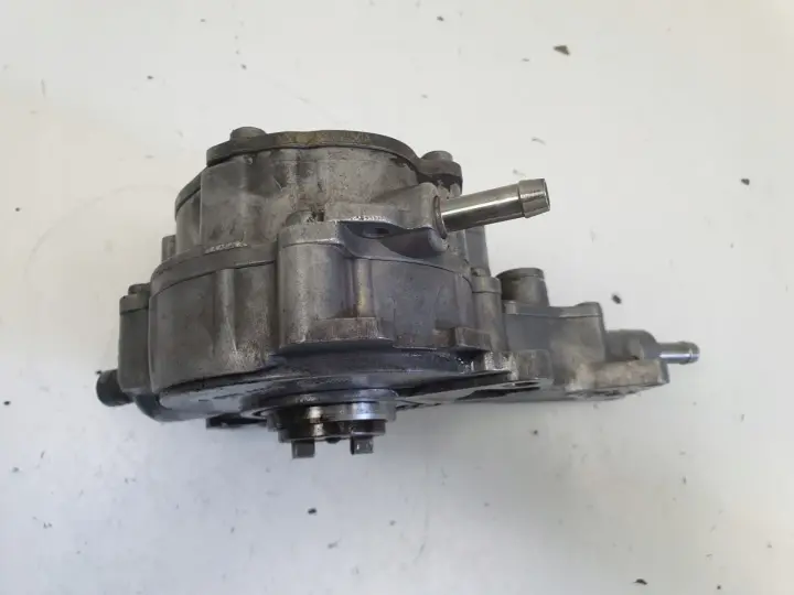 Audi A4 B5 B6 B7 A6 C5 1.9 TDI POMPA VACUM wakum 038145209A