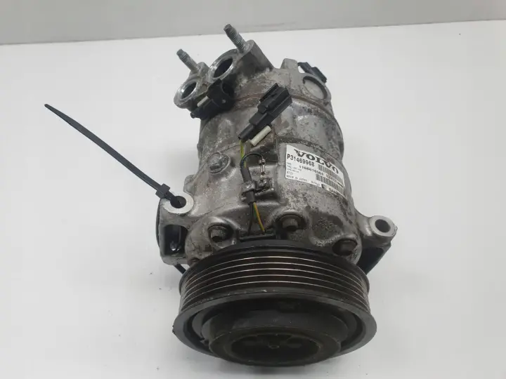c7f0e033ae80defc6cefafde40377fb4