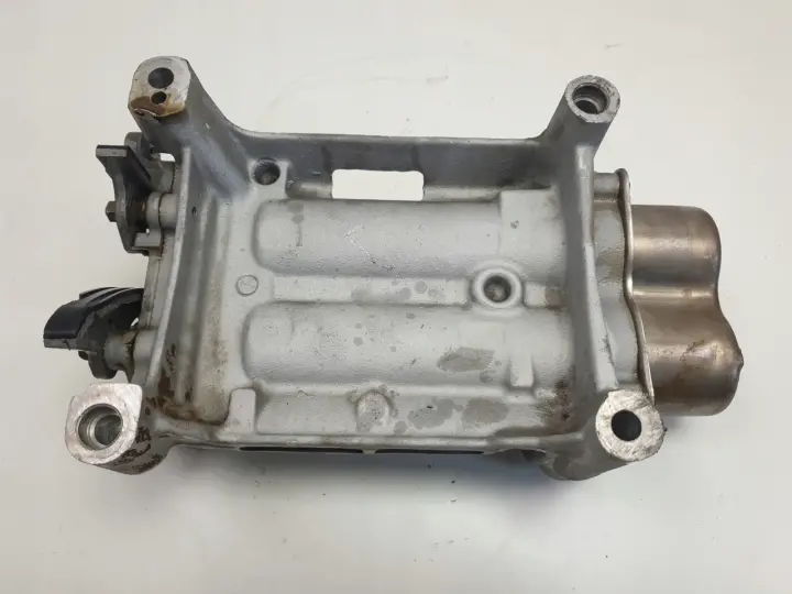 Pt Cruiser 2.4 16V POMPA OLEJU olejowa 4621513AD