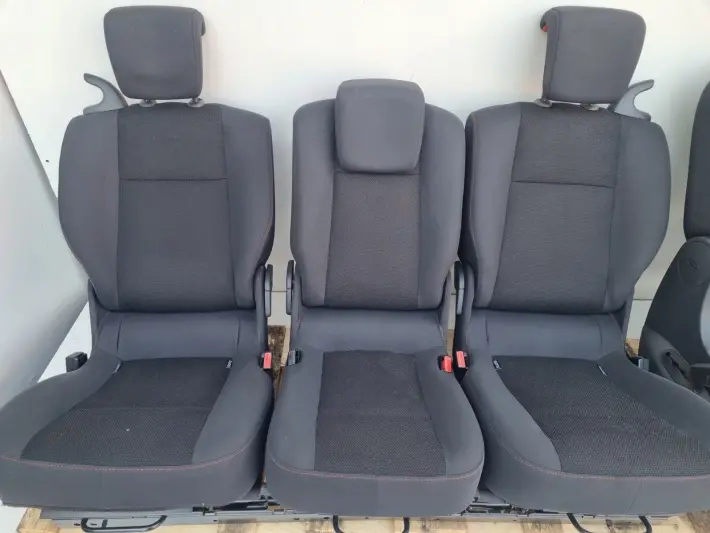 Renault Scenic II Conquest FOTEL FOTELE KOMPLET FOTELI europa