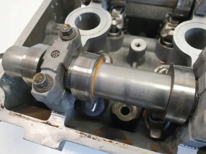 Ford Mondeo MK3 2.5 V6 GŁOWICA CYLINDRÓW prawa