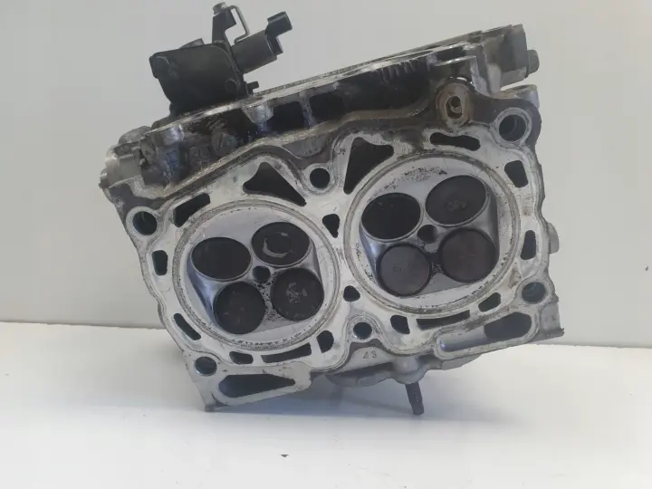 Subaru Legacy IV 2.0 B EJ204 PRAWA GŁOWICA CYLINDRÓW D20 zmienna faza