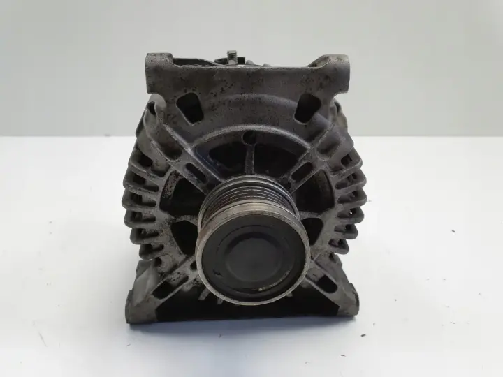Mercedes W245 2.0 CDI ALTERNATOR oryginał VALEO
