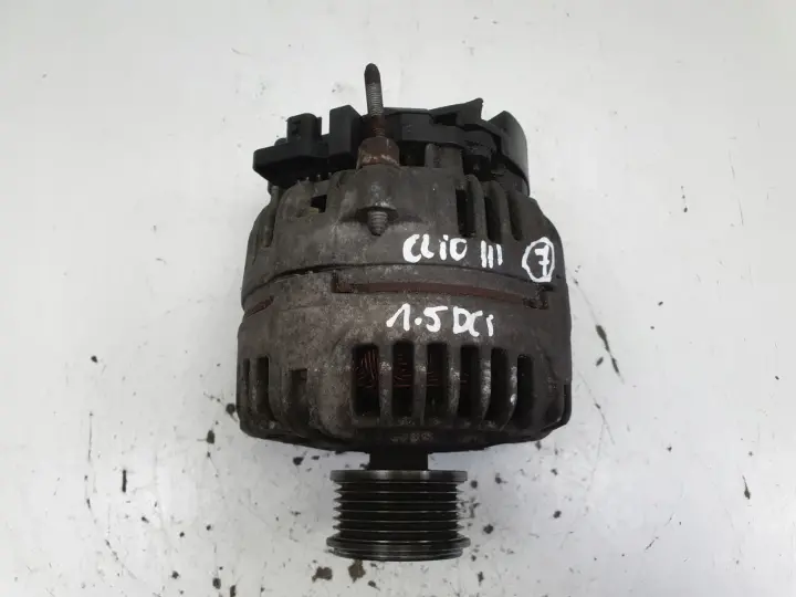 Renault Clio III 1.5 DCI ALTERNATOR bosch 0124425037