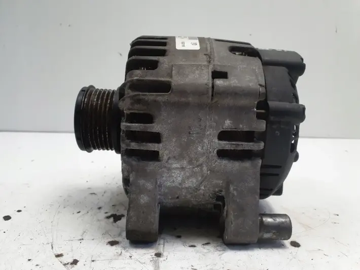 Peugeot 206 1.6 HDI ALTERNATOR