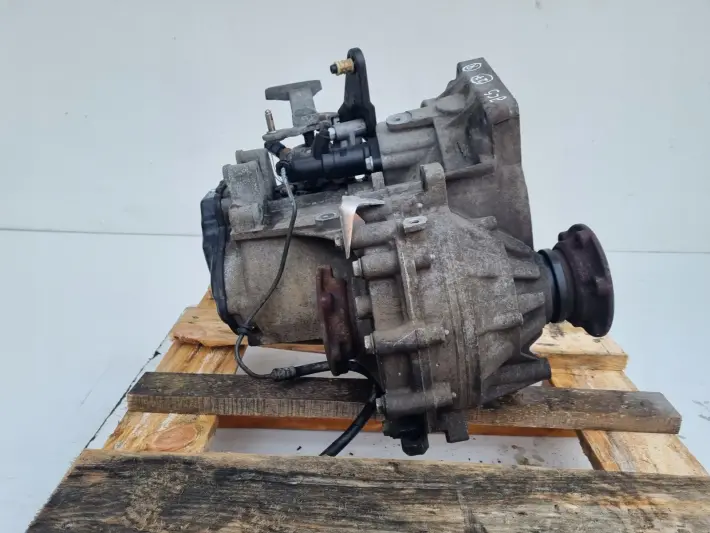 VW Golf V 1.9 TDI SKRZYNIA BIEGÓW manualna JCS manual