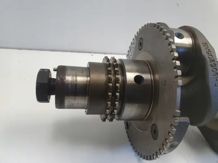 Iveco Daily IV 3.0 CNG WAŁ KORBOWY GH905205AS 502295017