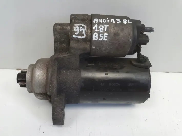 Audi A3 8L 1.8 T ROZRUSZNIK 0001121026 bosch
