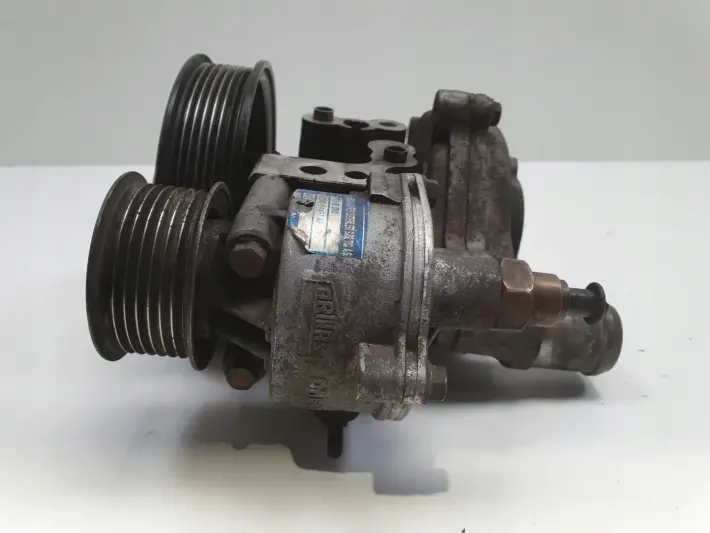 Ford Transit MK6 VI 2.4 TDDI POMPA WODY vacum YC1Q-2A451-AF