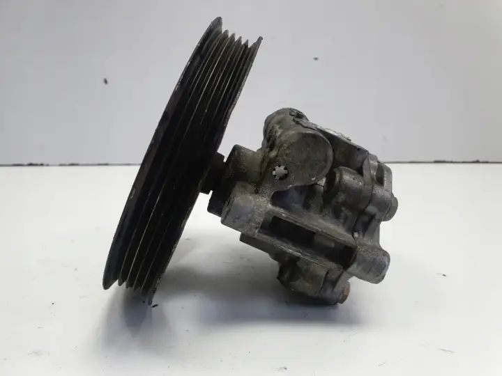 24b6ef2bb6926eaffb50c7567b7f70cc