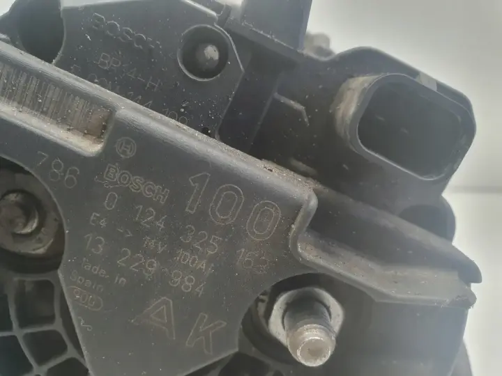 Opel Astra III H 1.6 16V ALTERNATOR 100A bosch 0124325163 AK