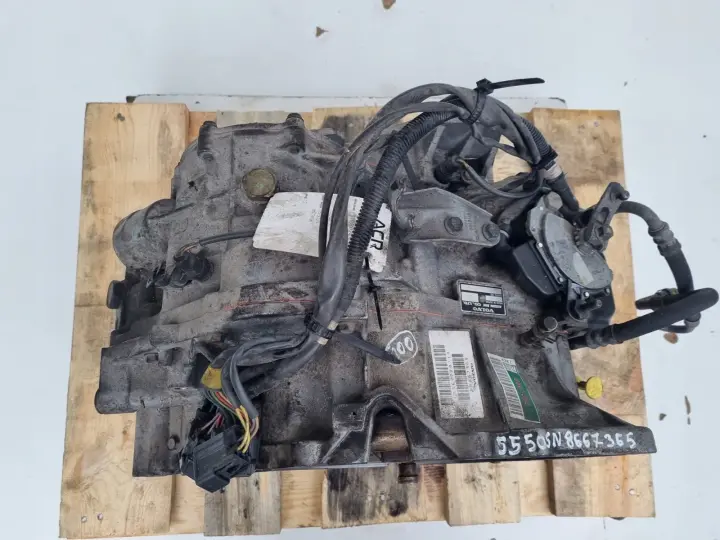 Volvo S60 2.4 D5 DIESEL AUTOMATYCZNA SKRZYNIA BIEGÓW 8667365 55-50SN