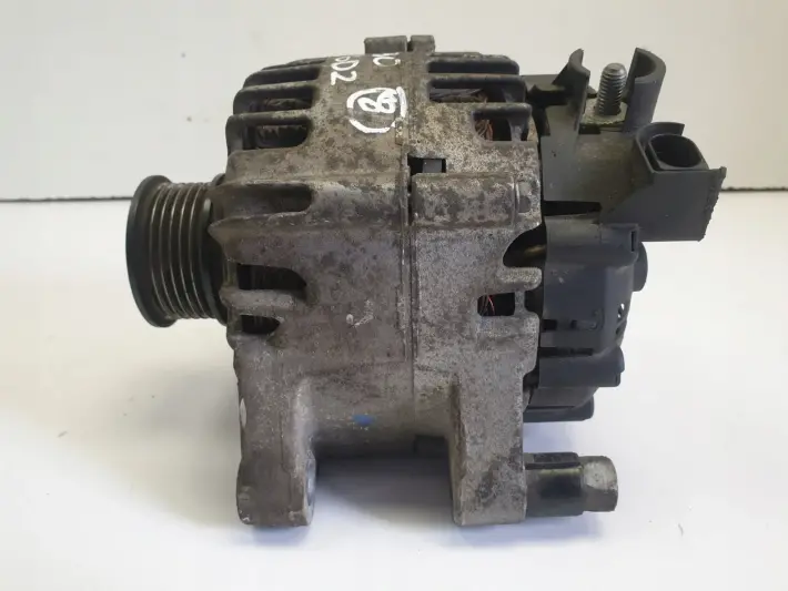 Volvo C30 D2 1.6 D ALTERNATOR 30659389 oryginał