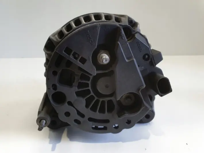 Skoda Fabia I 1.9 TDI ALTERNATOR bosch 028903028E 120A