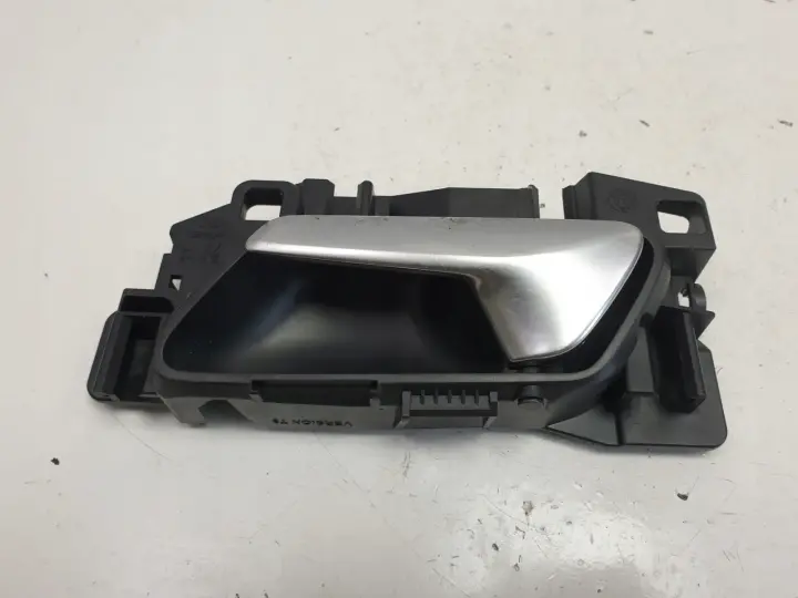 Opel Corsa F 1.2 12V KLAMKA WEWNĘTRZNA lewy tył