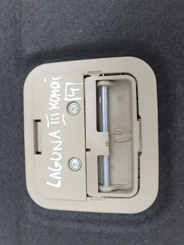 Renault Laguna III kombi PODŁOGA BAGAŻNIKA