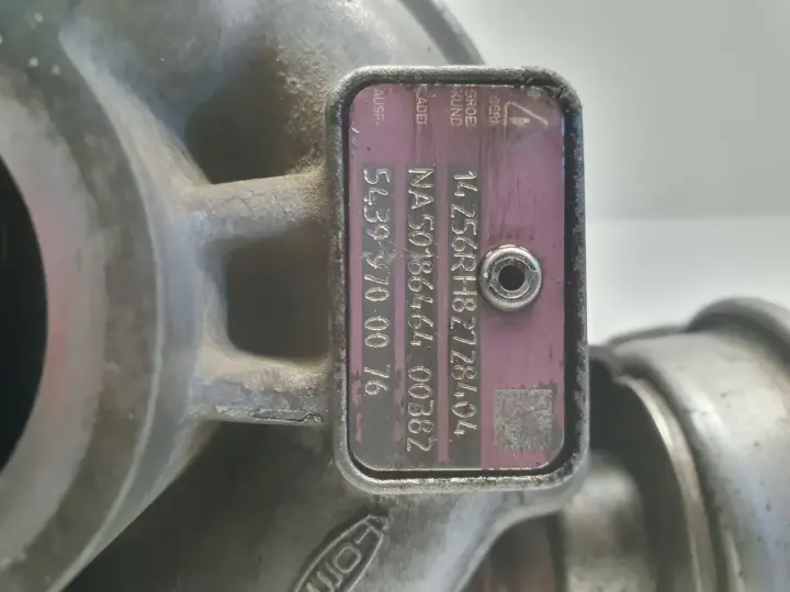 61037cf90abfc5098d56d080a325d469