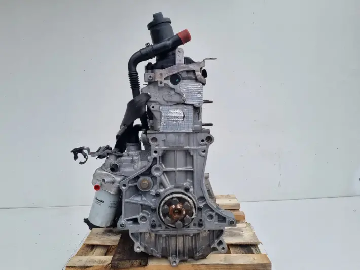 SILNIK VW Golf V VI 1.6 8V 102KM ładna kompresja BGU BSE
