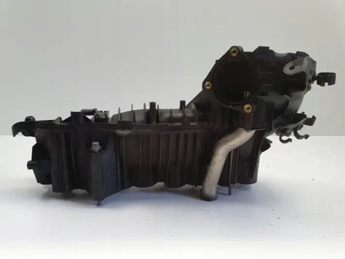 BMW E87 E90 2.0 D KOLEKTOR SSĄCY 7797384