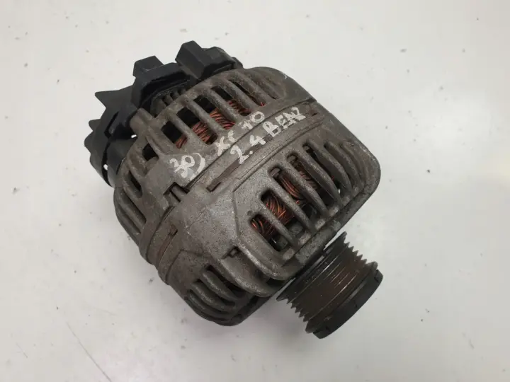 Volvo XC70 2.4 T turbo ALTERNATOR