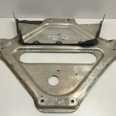 Porsche Boxster 986 2.5 OSŁONA SILNIKA dolna PŁYTA