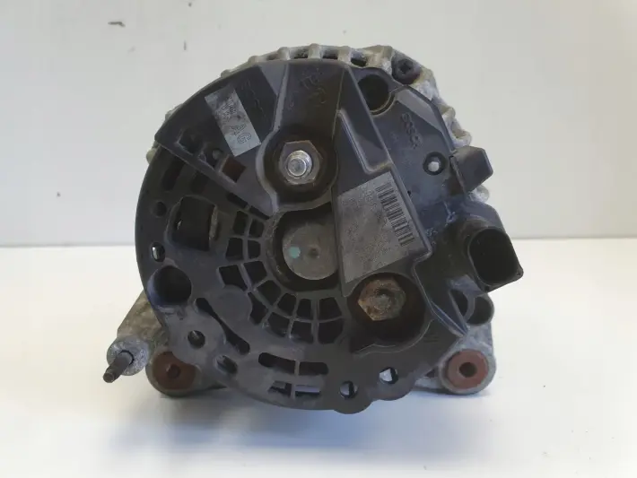 VW Transporter T5 1.9 TDI ALTERNATOR bosch 038903024F